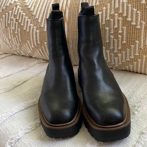 Sam Edelman Laguna Chelsea boots